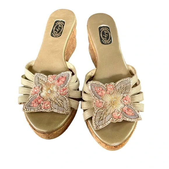 Salpy Handmade Leather w/ Cork Wedge Sandal. Beaded Detaing. Size 9 - Picture 2 of 15